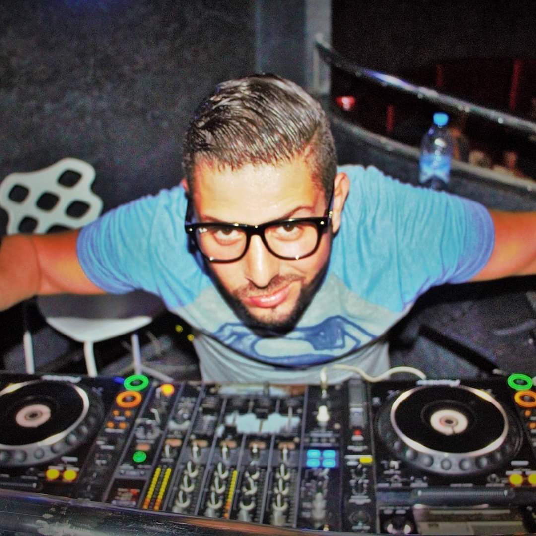 DJ Echo live